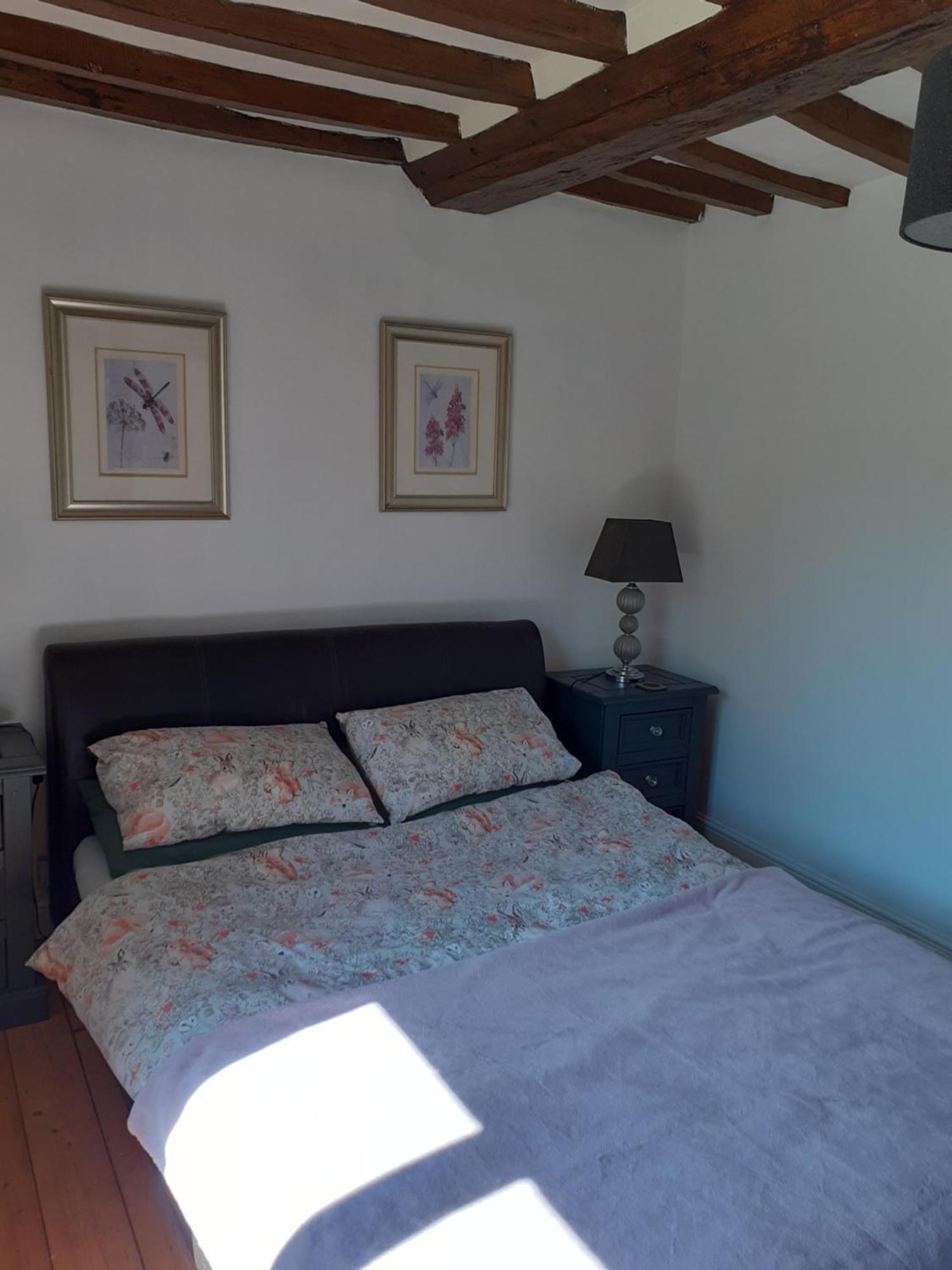 Wildberry Cottage Orgères-la-Roche Екстериор снимка